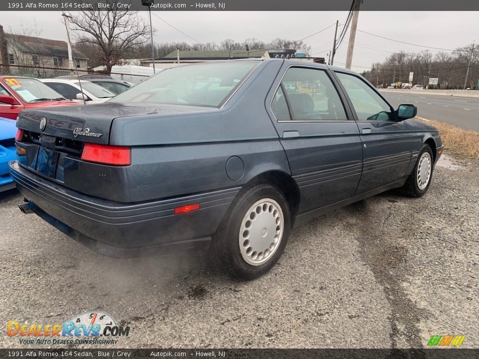 1991 Alfa Romeo 164 Sedan Blue / Grey Photo #3