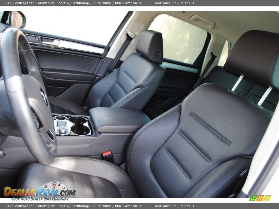 2016 Volkswagen Touareg V6 Sport w/Technology Pure White / Black Anthracite Photo #13