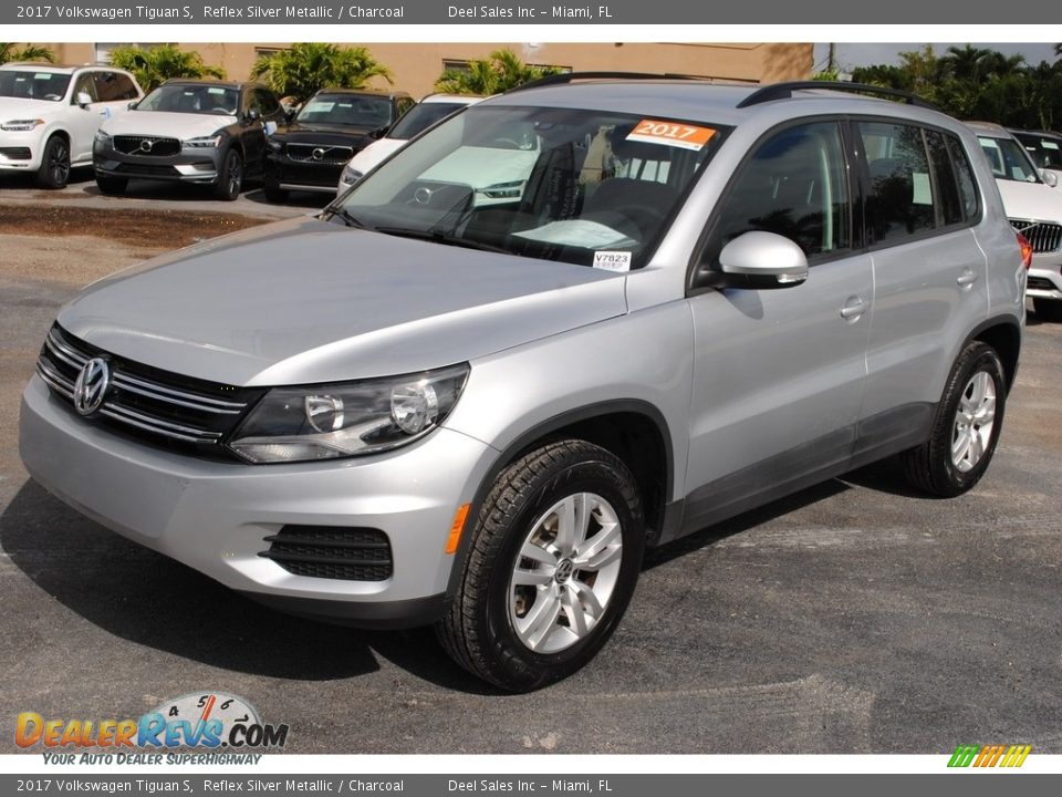2017 Volkswagen Tiguan S Reflex Silver Metallic / Charcoal Photo #4