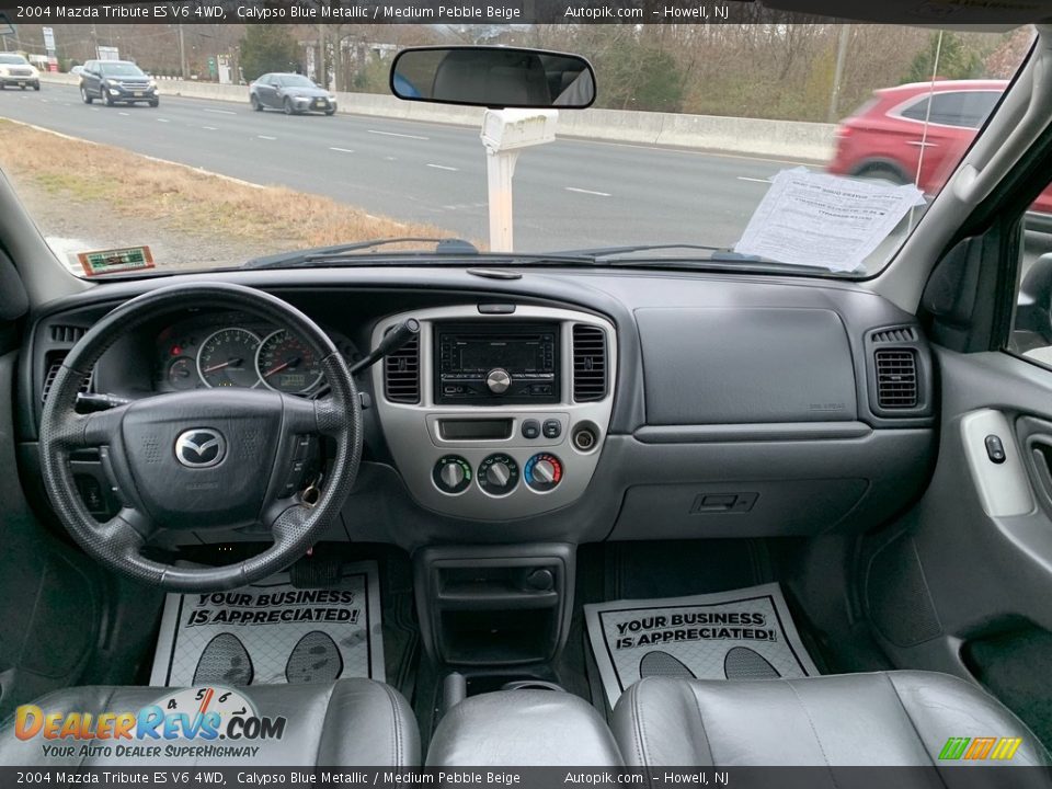 Dashboard of 2004 Mazda Tribute ES V6 4WD Photo #14