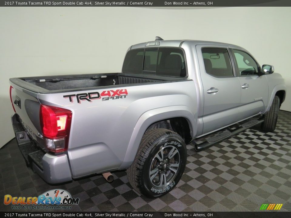 2017 Toyota Tacoma TRD Sport Double Cab 4x4 Silver Sky Metallic / Cement Gray Photo #13