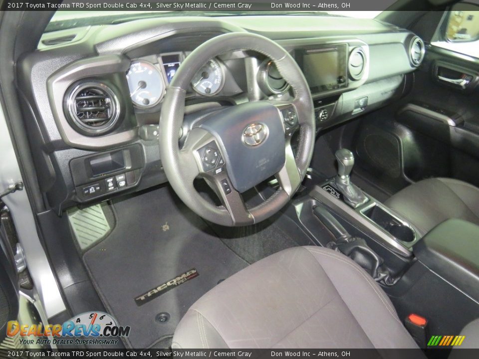 2017 Toyota Tacoma TRD Sport Double Cab 4x4 Silver Sky Metallic / Cement Gray Photo #17