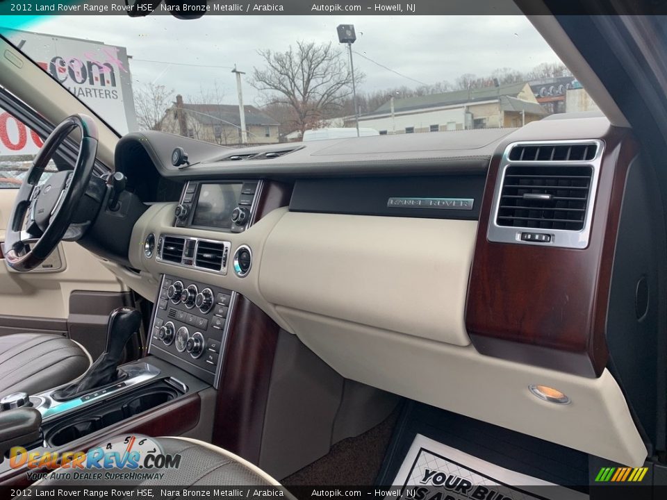 Dashboard of 2012 Land Rover Range Rover HSE Photo #16