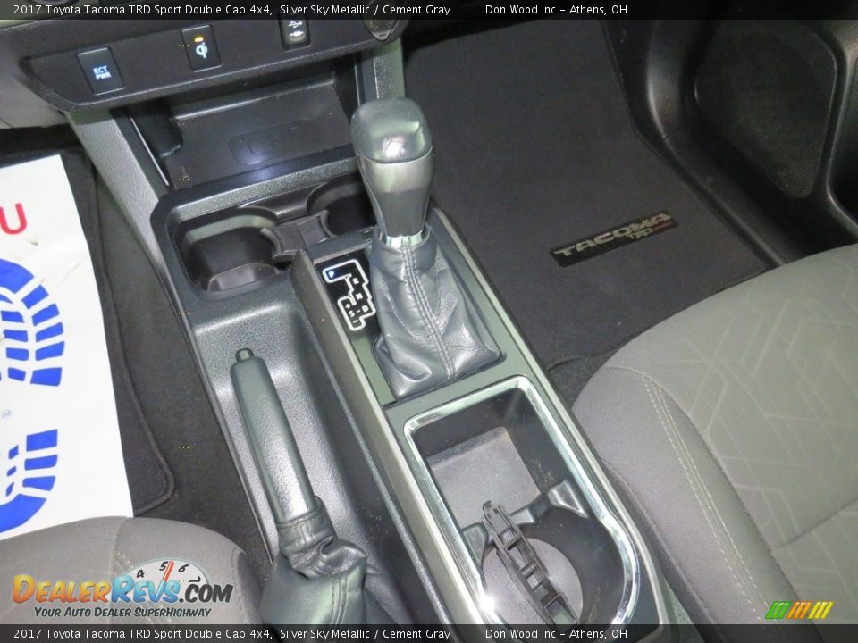 2017 Toyota Tacoma TRD Sport Double Cab 4x4 Silver Sky Metallic / Cement Gray Photo #32