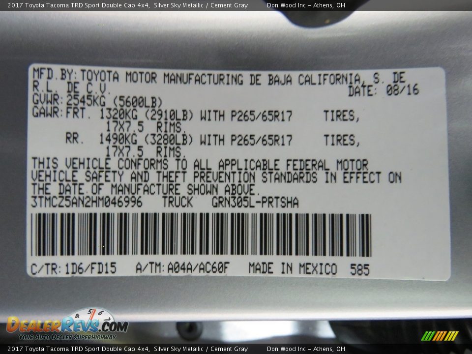 2017 Toyota Tacoma TRD Sport Double Cab 4x4 Silver Sky Metallic / Cement Gray Photo #34