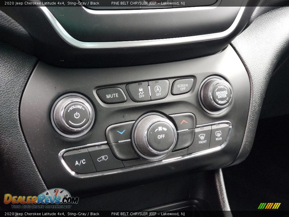 2020 Jeep Cherokee Latitude 4x4 Sting-Gray / Black Photo #9