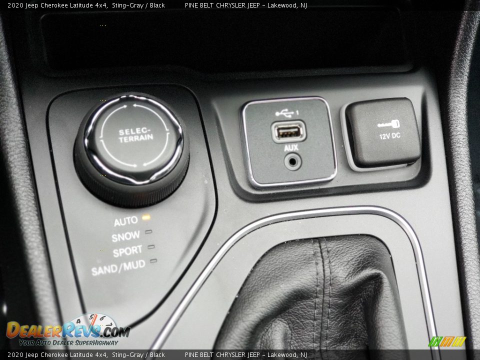 2020 Jeep Cherokee Latitude 4x4 Sting-Gray / Black Photo #10
