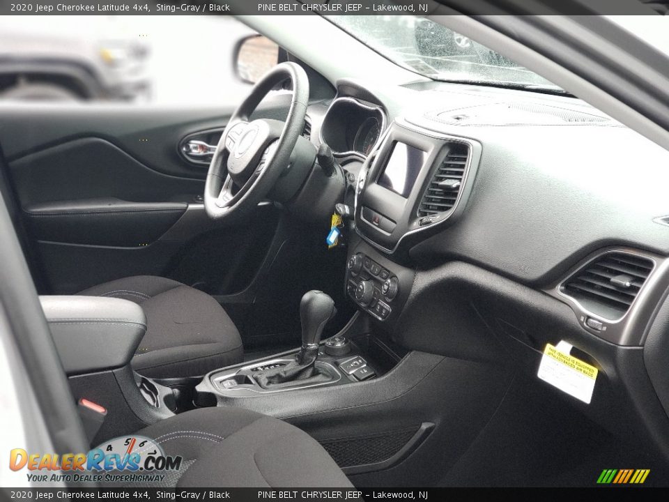 2020 Jeep Cherokee Latitude 4x4 Sting-Gray / Black Photo #25