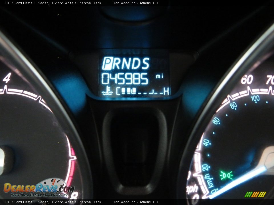 2017 Ford Fiesta SE Sedan Oxford White / Charcoal Black Photo #28