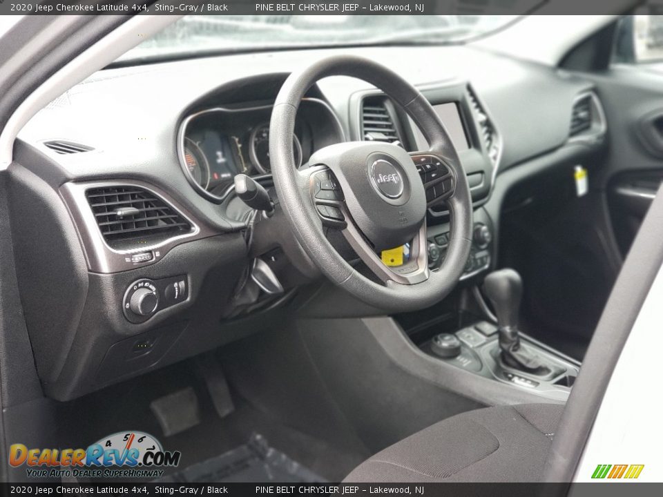 2020 Jeep Cherokee Latitude 4x4 Sting-Gray / Black Photo #35