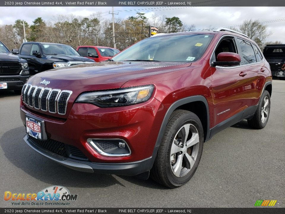 2020 Jeep Cherokee Limited 4x4 Velvet Red Pearl / Black Photo #18