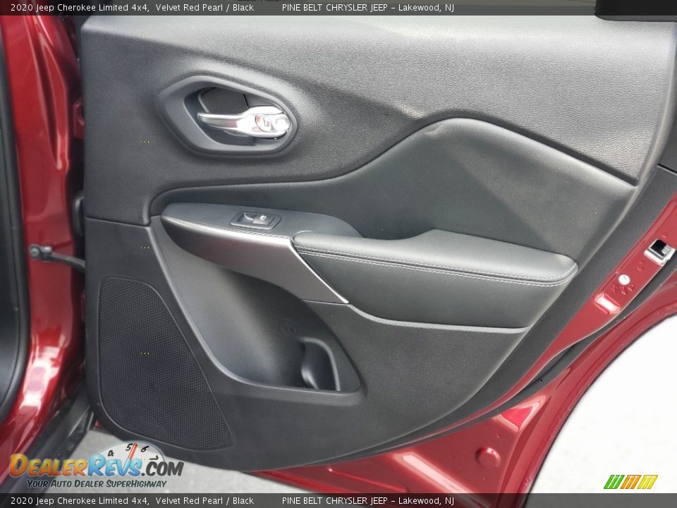2020 Jeep Cherokee Limited 4x4 Velvet Red Pearl / Black Photo #29
