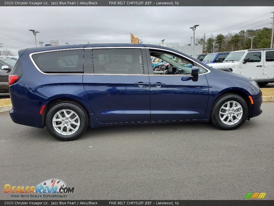 Jazz Blue Pearl 2020 Chrysler Voyager LX Photo #21