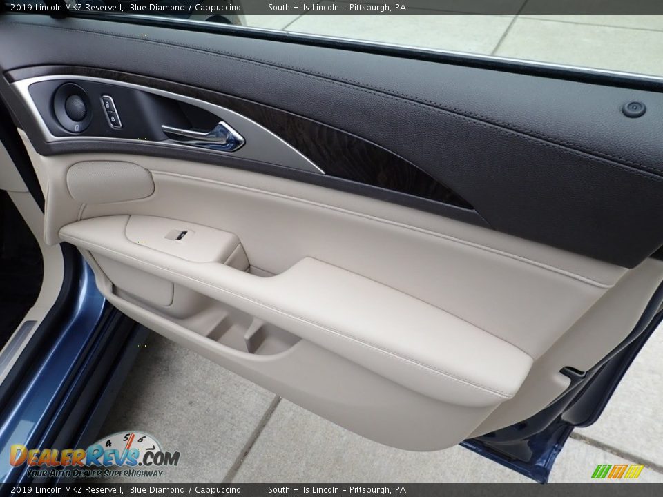 Door Panel of 2019 Lincoln MKZ Reserve I Photo #13