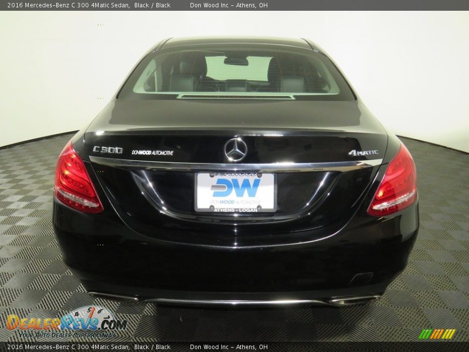 2016 Mercedes-Benz C 300 4Matic Sedan Black / Black Photo #11