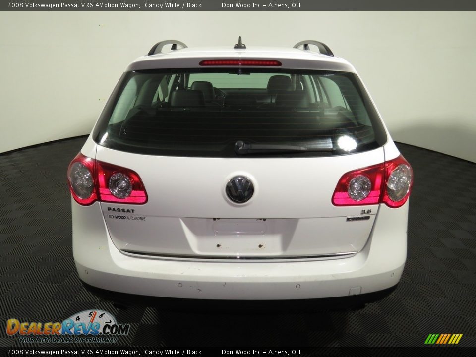 2008 Volkswagen Passat VR6 4Motion Wagon Candy White / Black Photo #11