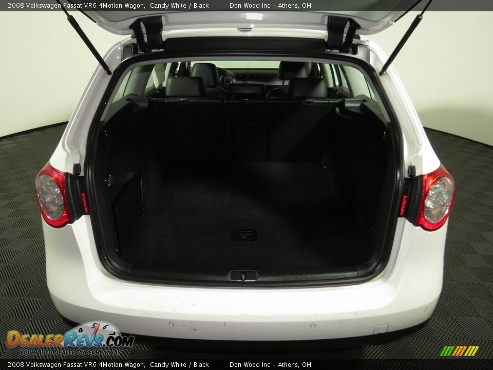 2008 Volkswagen Passat VR6 4Motion Wagon Candy White / Black Photo #12