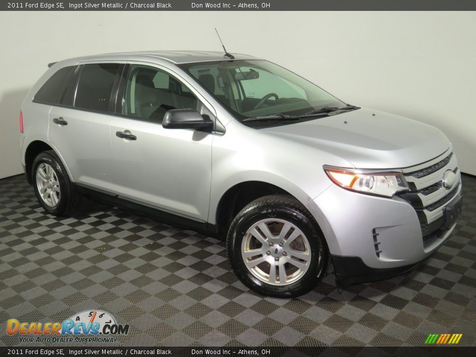 2011 Ford Edge SE Ingot Silver Metallic / Charcoal Black Photo #2