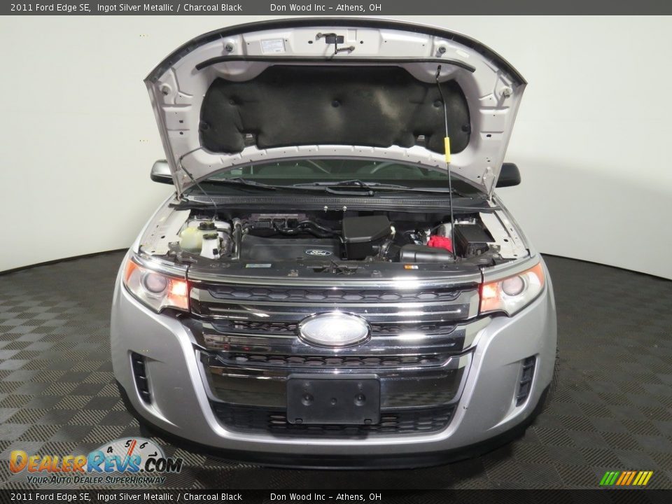 2011 Ford Edge SE Ingot Silver Metallic / Charcoal Black Photo #5