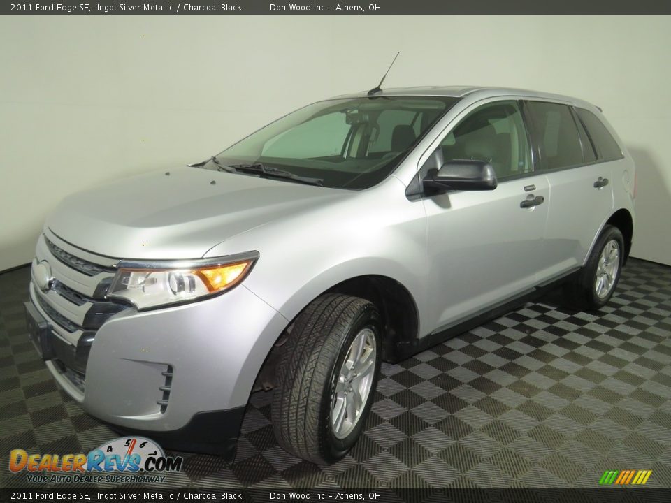 2011 Ford Edge SE Ingot Silver Metallic / Charcoal Black Photo #7