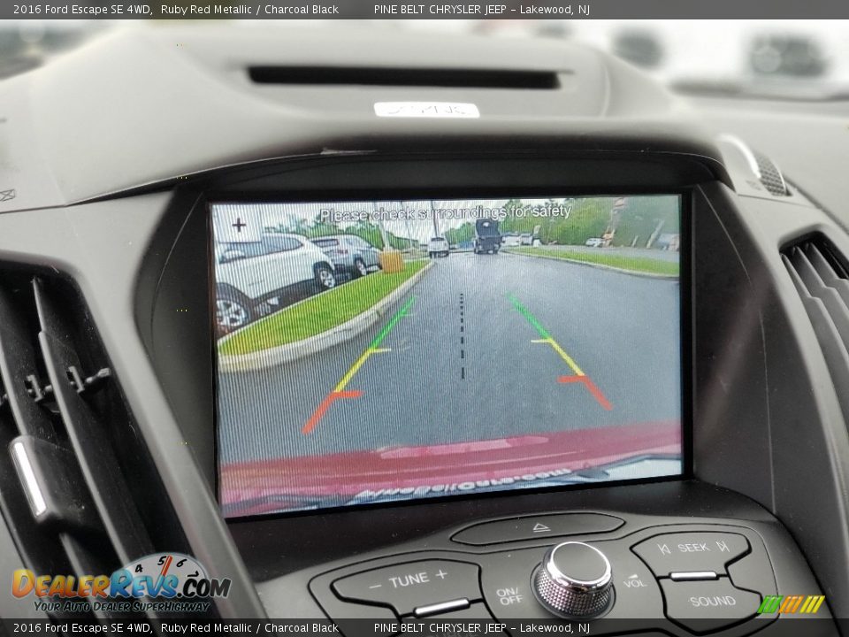2016 Ford Escape SE 4WD Ruby Red Metallic / Charcoal Black Photo #7