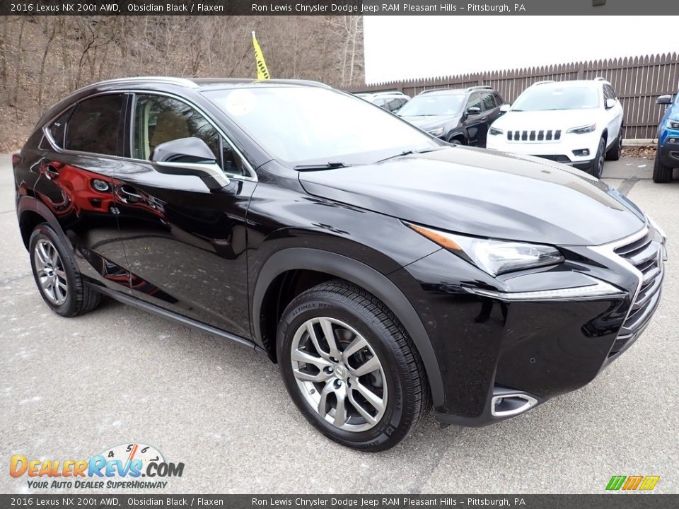 Front 3/4 View of 2016 Lexus NX 200t AWD Photo #8