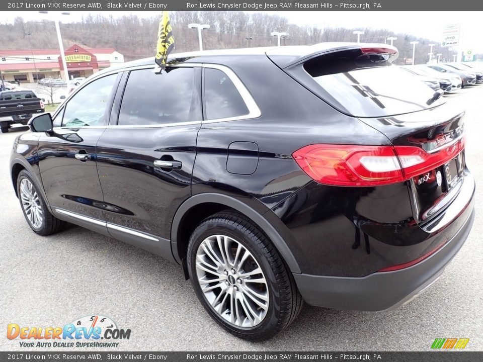 2017 Lincoln MKX Reserve AWD Black Velvet / Ebony Photo #3