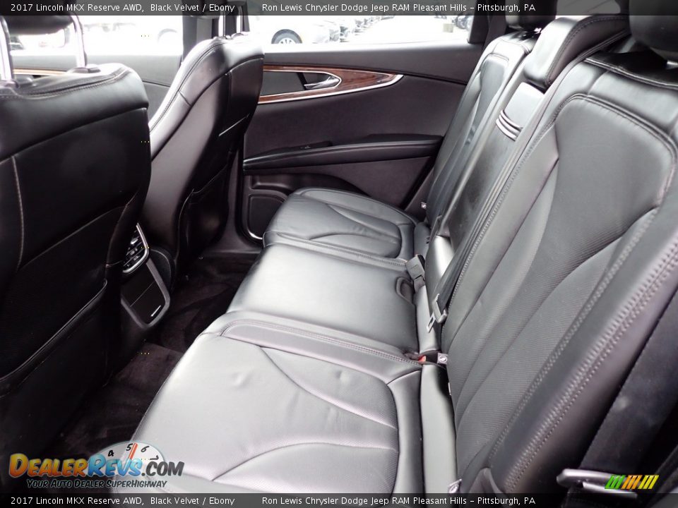 2017 Lincoln MKX Reserve AWD Black Velvet / Ebony Photo #12