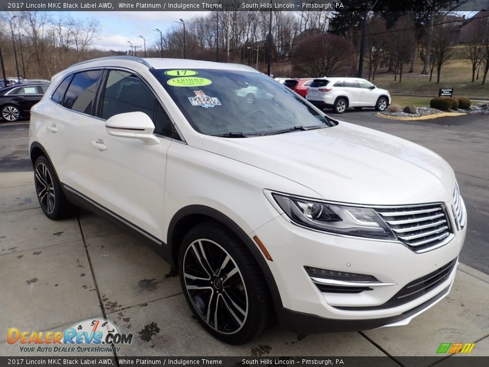 Front 3/4 View of 2017 Lincoln MKC Black Label AWD Photo #8