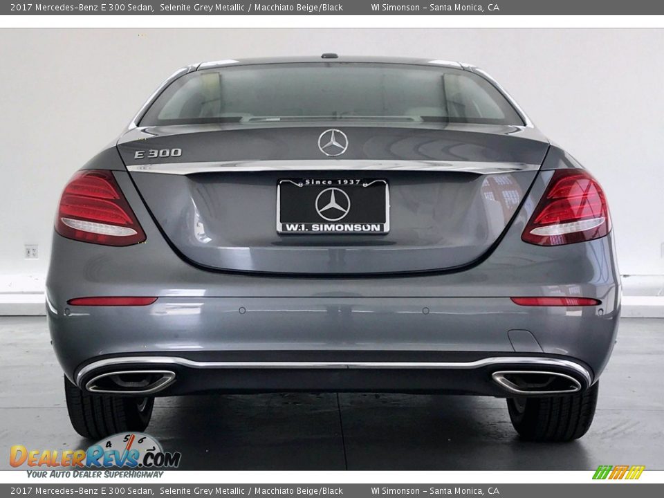 2017 Mercedes-Benz E 300 Sedan Selenite Grey Metallic / Macchiato Beige/Black Photo #3