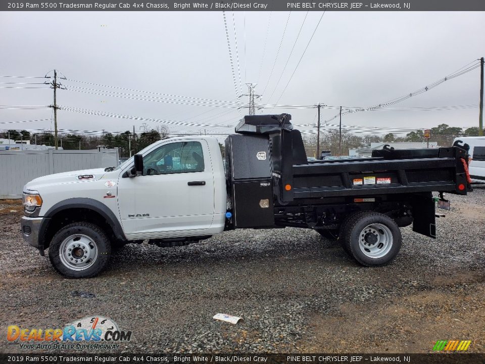 2019 Ram 5500 Tradesman Regular Cab 4x4 Chassis Bright White / Black/Diesel Gray Photo #4