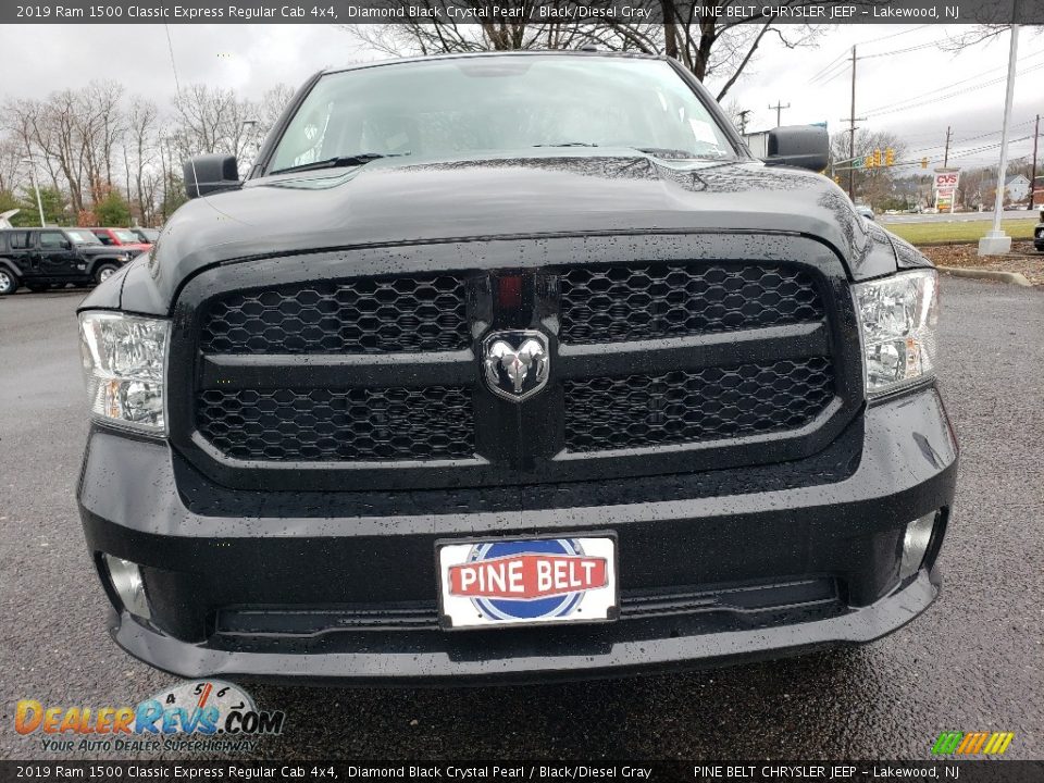 2019 Ram 1500 Classic Express Regular Cab 4x4 Diamond Black Crystal Pearl / Black/Diesel Gray Photo #3