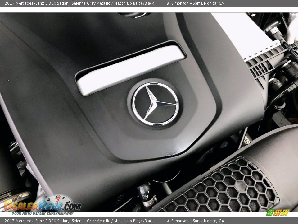 2017 Mercedes-Benz E 300 Sedan Selenite Grey Metallic / Macchiato Beige/Black Photo #31