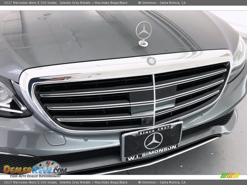 2017 Mercedes-Benz E 300 Sedan Selenite Grey Metallic / Macchiato Beige/Black Photo #33