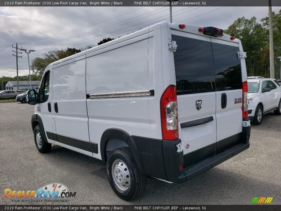 2019 Ram ProMaster 1500 Low Roof Cargo Van Bright White / Black Photo #7