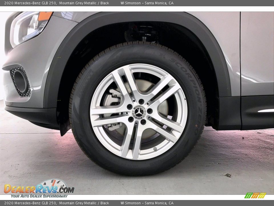 2020 Mercedes-Benz GLB 250 Mountain Grey Metallic / Black Photo #9