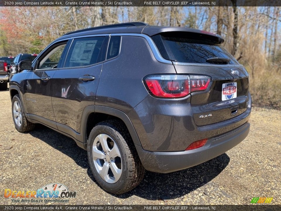 2020 Jeep Compass Latitude 4x4 Granite Crystal Metallic / Ski Gray/Black Photo #5