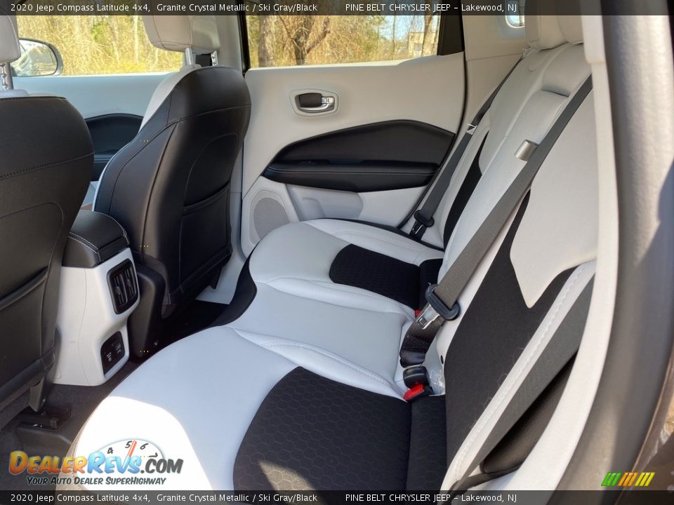 2020 Jeep Compass Latitude 4x4 Granite Crystal Metallic / Ski Gray/Black Photo #7