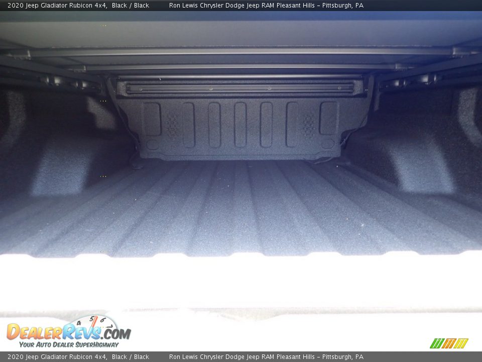 2020 Jeep Gladiator Rubicon 4x4 Black / Black Photo #8