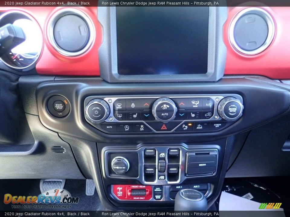 2020 Jeep Gladiator Rubicon 4x4 Black / Black Photo #17
