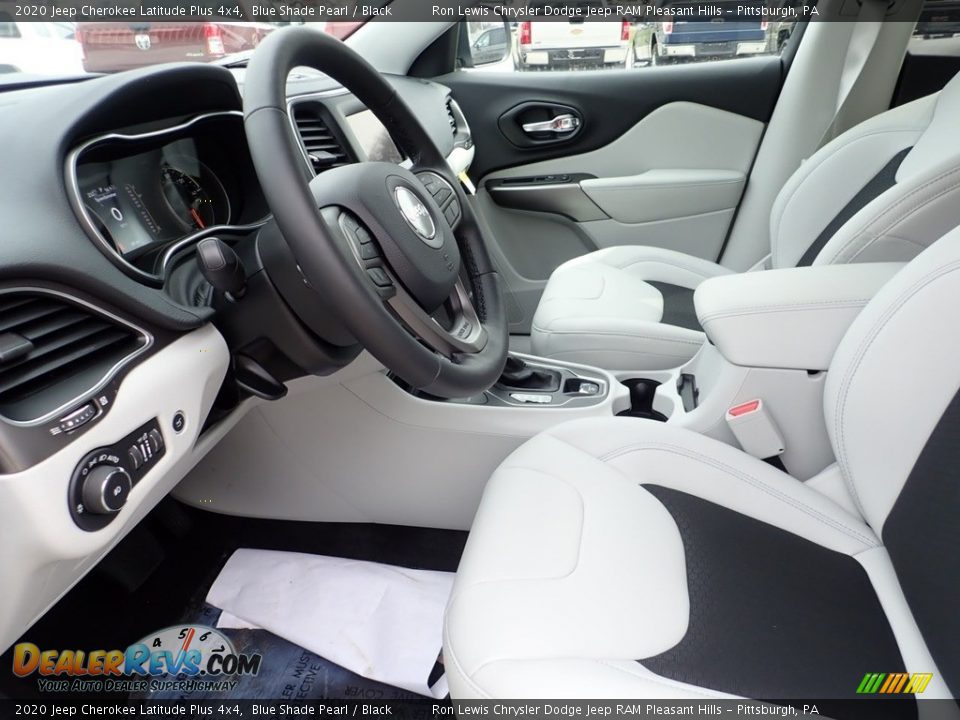 Front Seat of 2020 Jeep Cherokee Latitude Plus 4x4 Photo #15