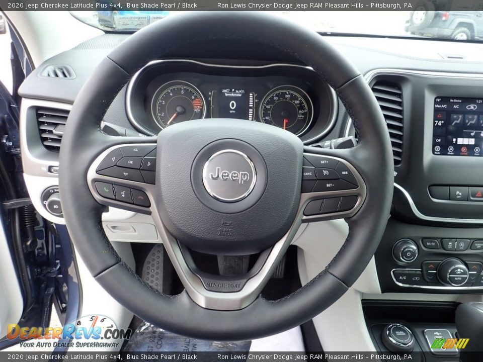 2020 Jeep Cherokee Latitude Plus 4x4 Steering Wheel Photo #17