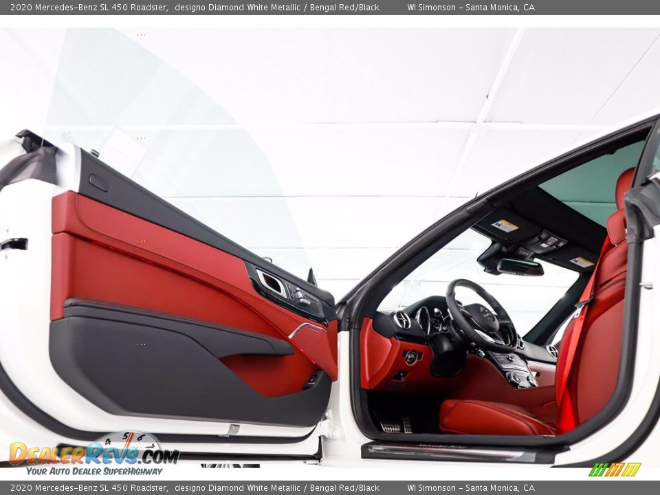 Door Panel of 2020 Mercedes-Benz SL 450 Roadster Photo #10