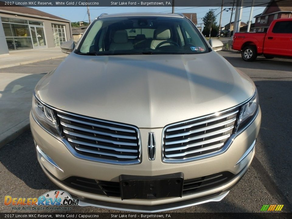 2017 Lincoln MKC Reserve White Gold / Cappuccino Photo #2