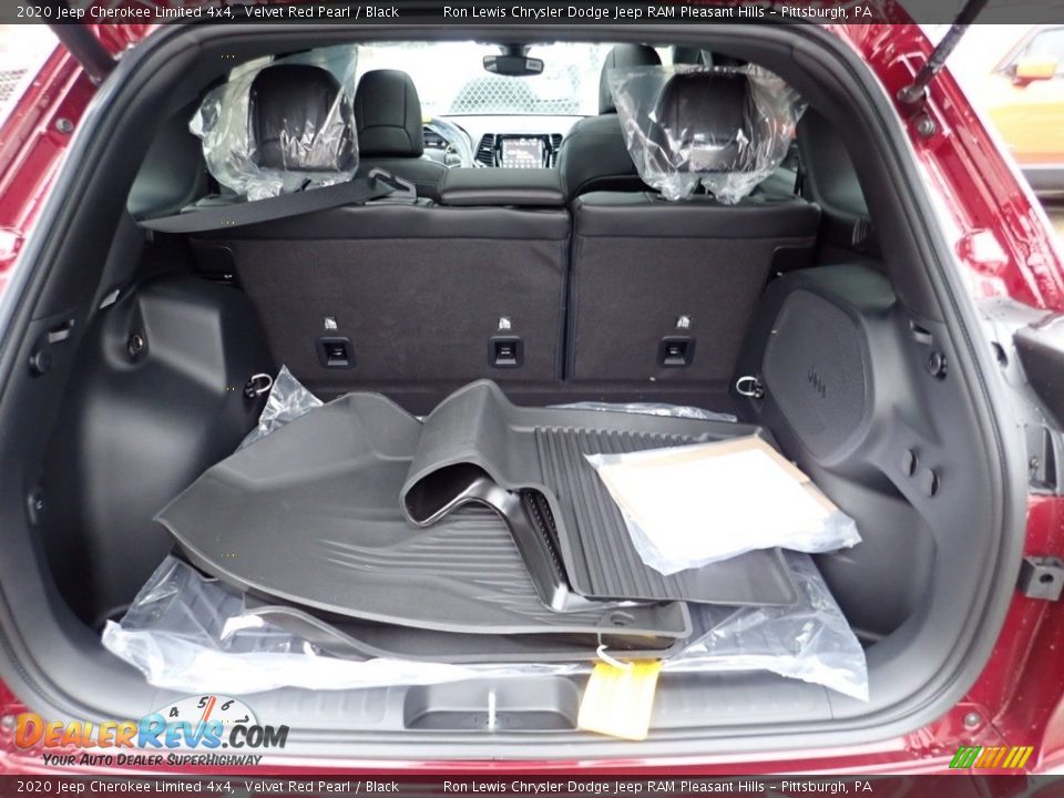 2020 Jeep Cherokee Limited 4x4 Velvet Red Pearl / Black Photo #8