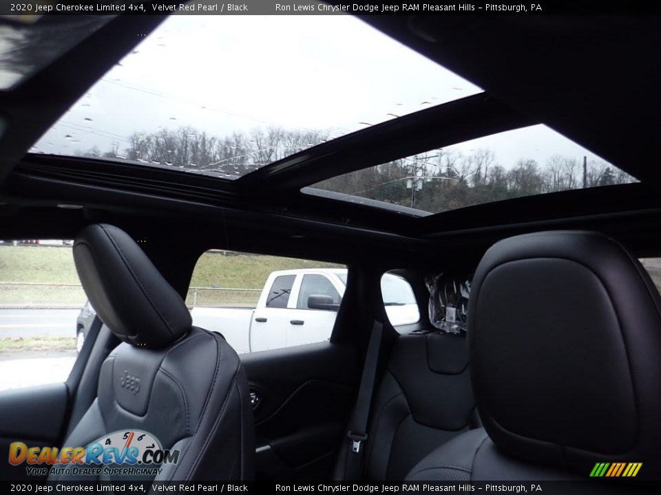 2020 Jeep Cherokee Limited 4x4 Velvet Red Pearl / Black Photo #20
