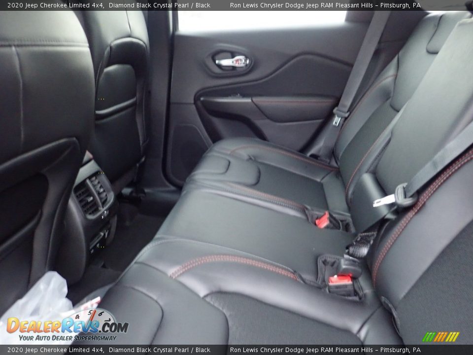 2020 Jeep Cherokee Limited 4x4 Diamond Black Crystal Pearl / Black Photo #15
