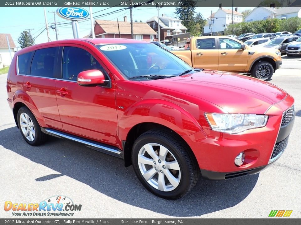 Front 3/4 View of 2012 Mitsubishi Outlander GT Photo #8