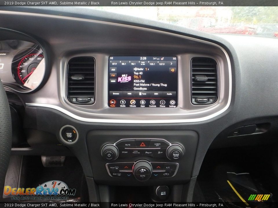 2019 Dodge Charger SXT AWD Sublime Metallic / Black Photo #17