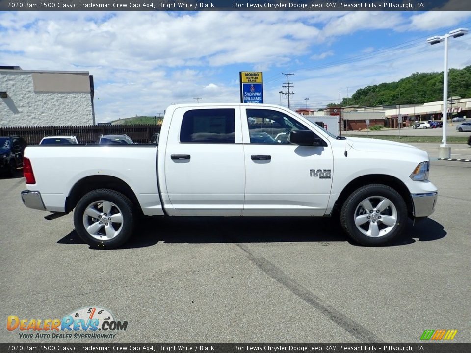 2020 Ram 1500 Classic Tradesman Crew Cab 4x4 Bright White / Black Photo #4